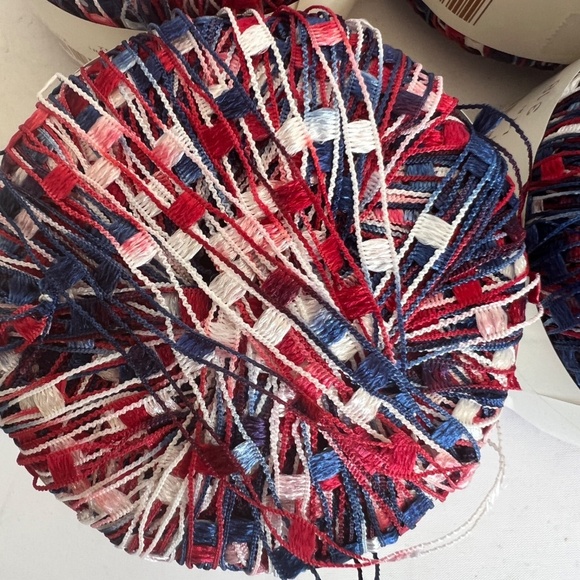 Knit Picks Lot of 4 Sparkles Firecracker 100% Nylon Ladder Ribbon Yarn 50g each - Picture 3 of 7